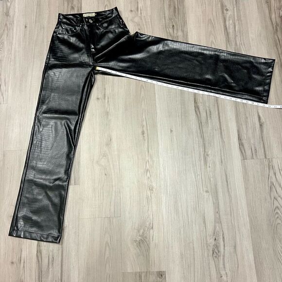 NWOT Badee for Dolls Kill brand black embossed faux leather pants szS. - Picture 9 of 15